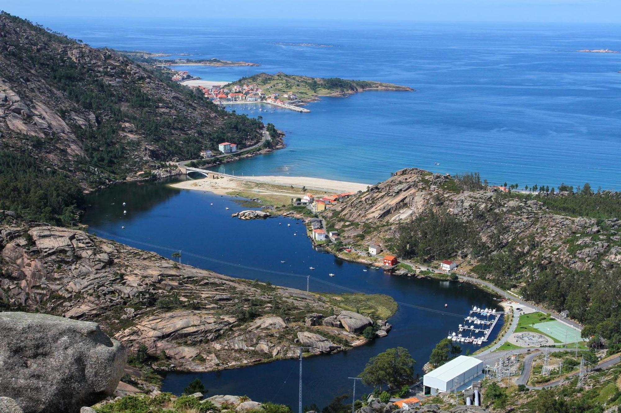 Vila Porto Ezaro Dumbría Exteriér fotografie